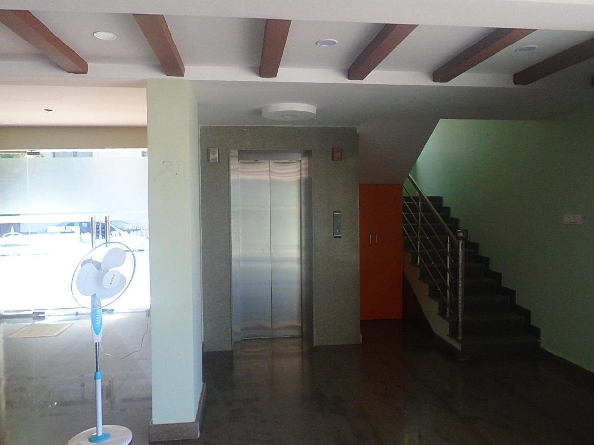 Sv Dreamstay Near Kempegowda International Airport Yelahanka Kültér fotó